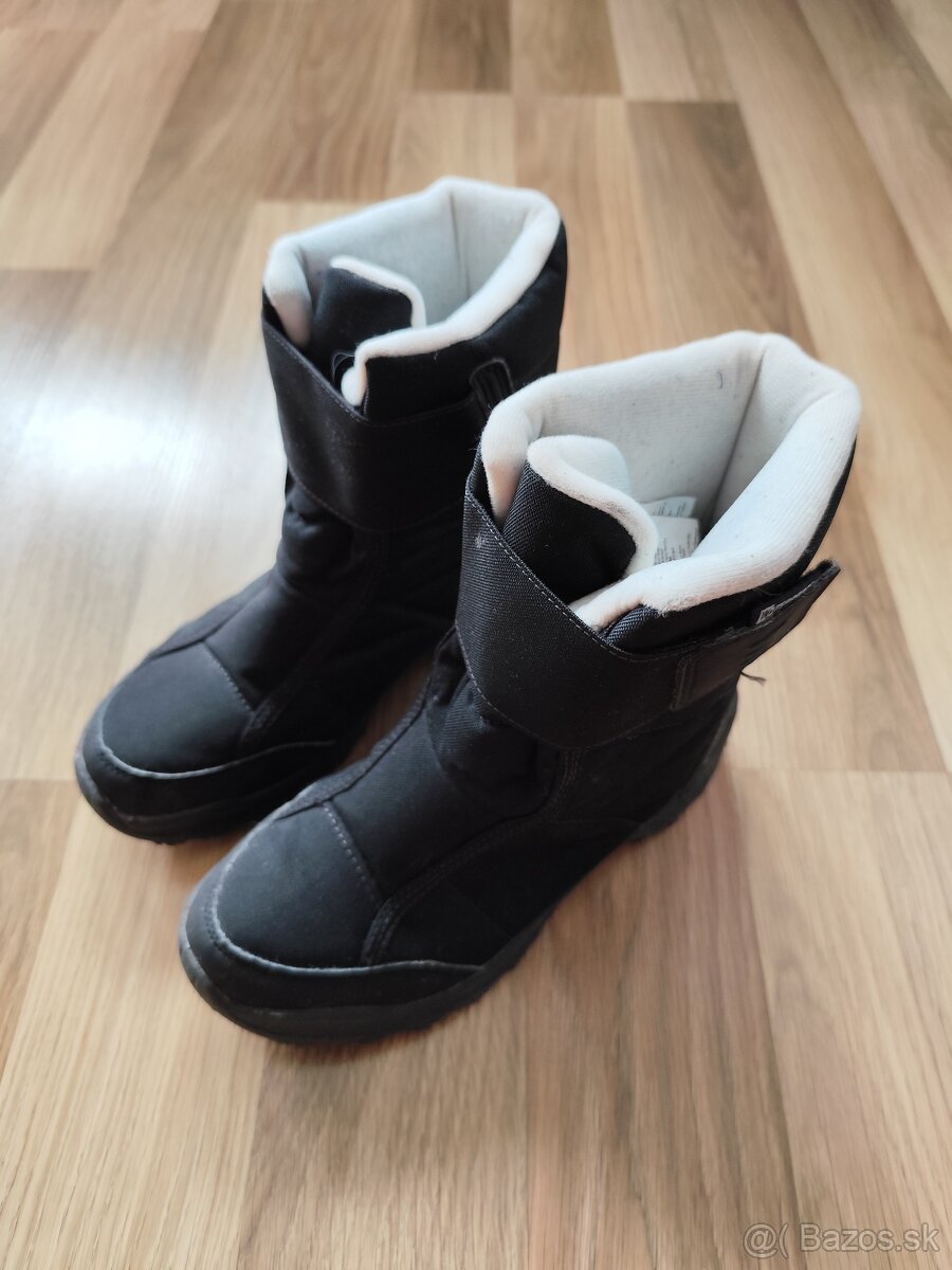 QUECHUA detské zimné nepremokavé čižmy