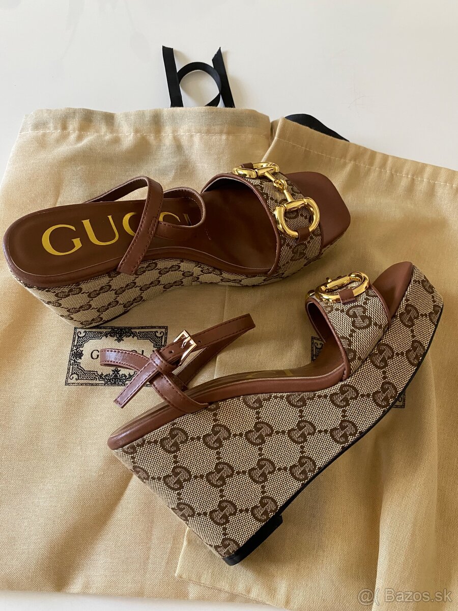 Gucci sandálky