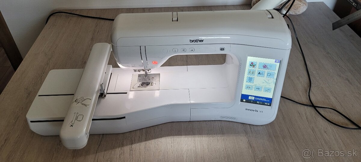 Vysivaci stroj BROTHER INNOVIS V3