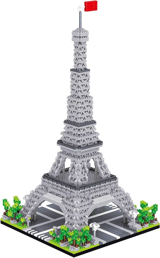 Eiffelova veža 3585 kúskov