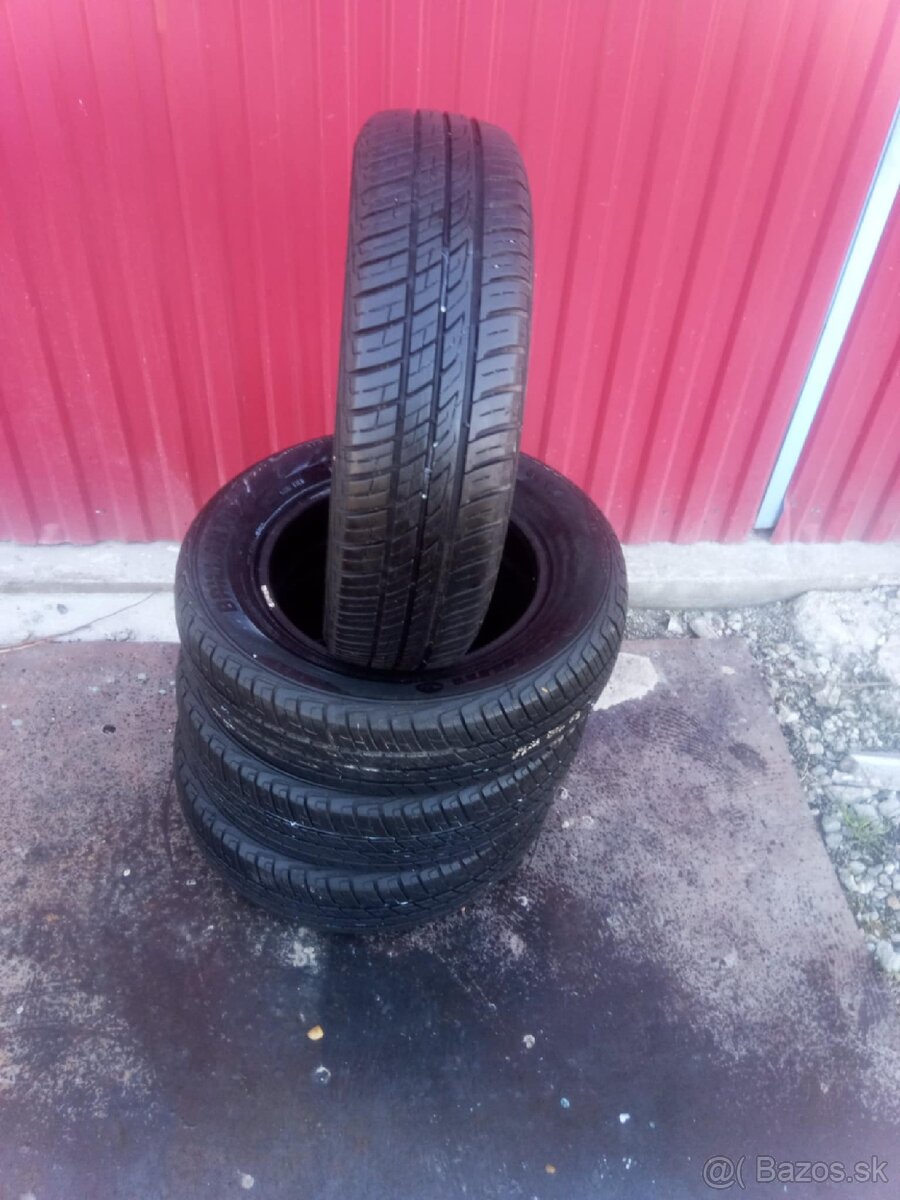 Predám 4ks letné pneu.175/70R14 Barum dezen 5,9mm