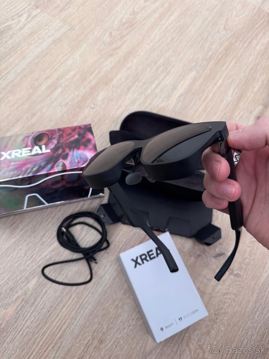 XREAL Air 2 Pro + Beam – AR Okuliare s Ultra HD,
