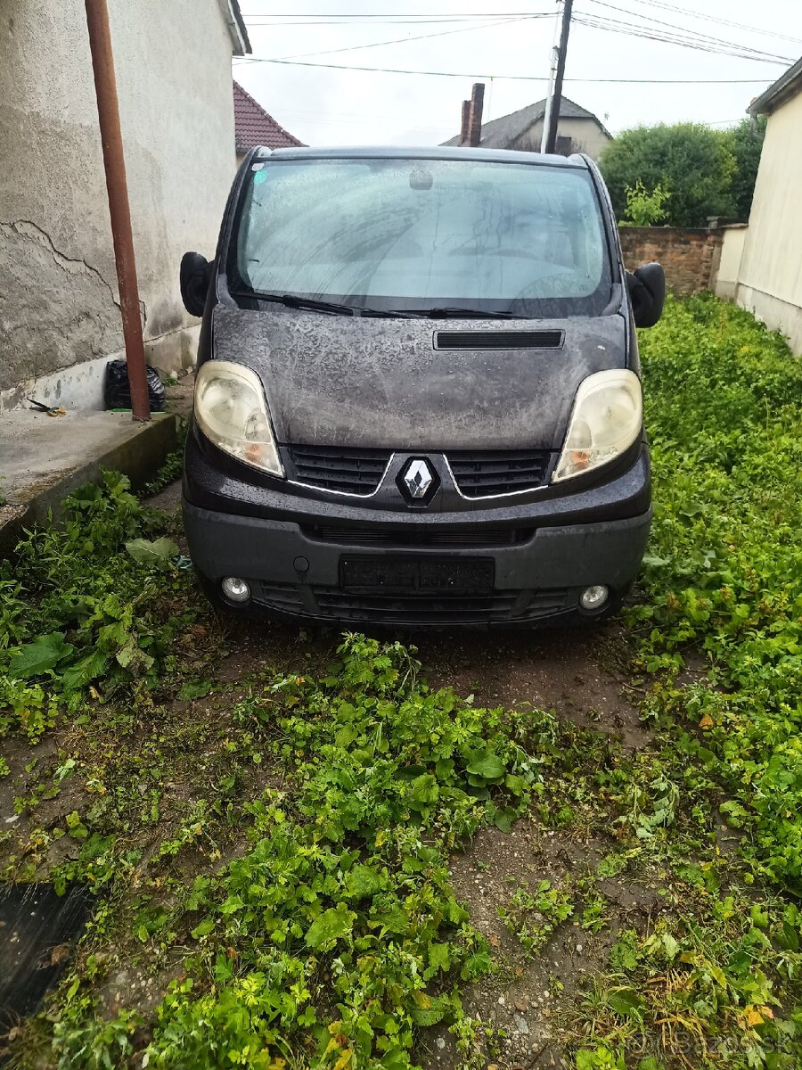 Renault Trafic 2.5 automat