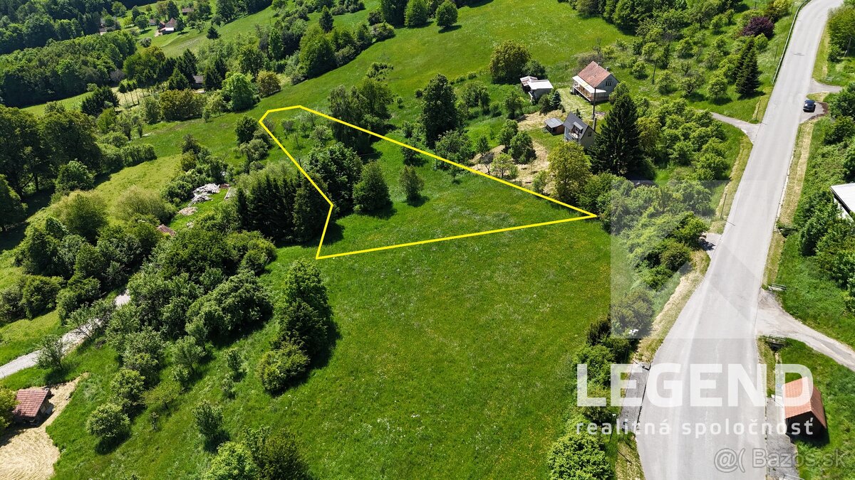 Jedinečný stavebný pozemok v Žítkovej-3.484m2,elektrina,voda