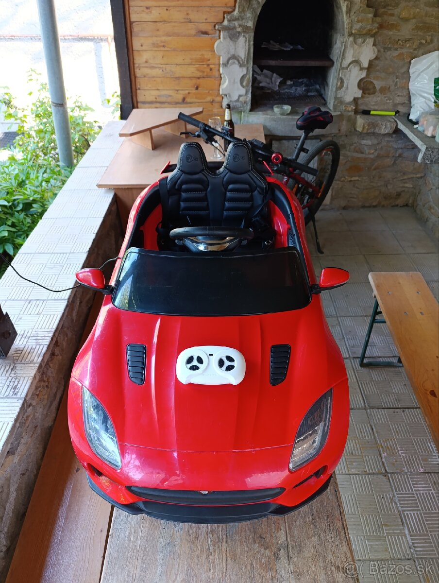 Predám elektricke autíčko
