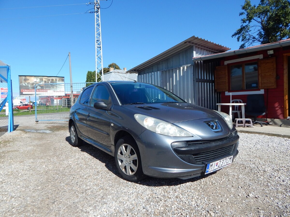 Peugeot 206 + 1.4 Legend