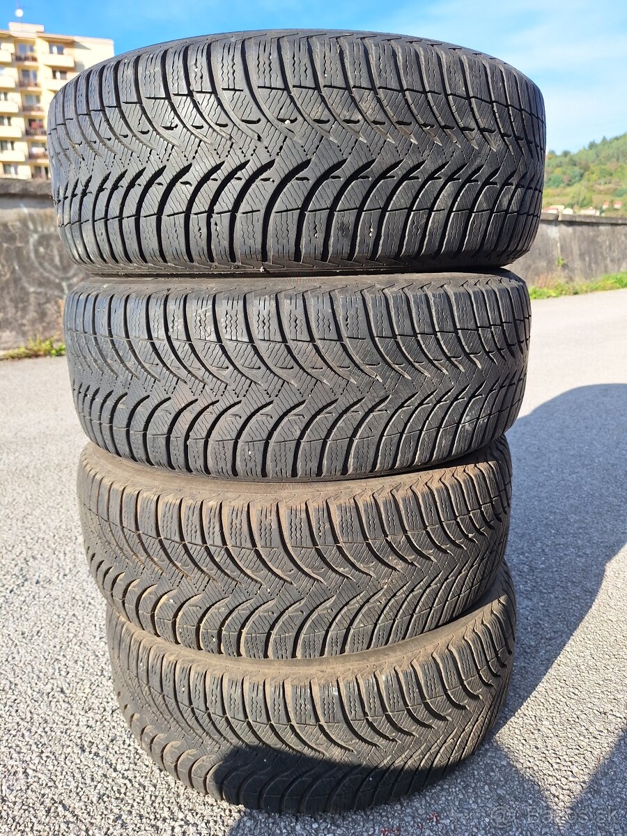 205 55 r16 zimné  MICHELIN