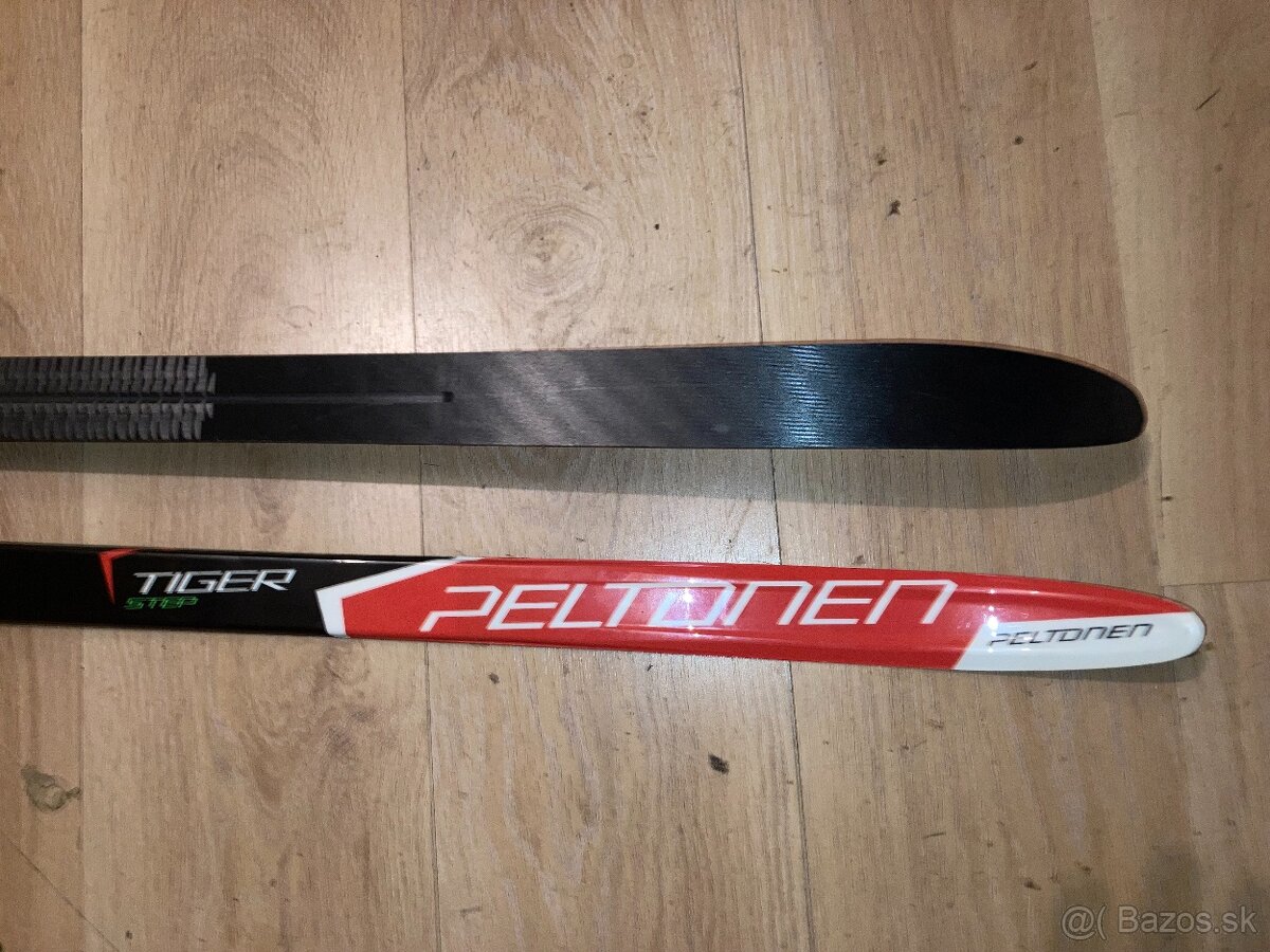 nové juniorské bežky peltonen tiger s šupinami viazanie NNN