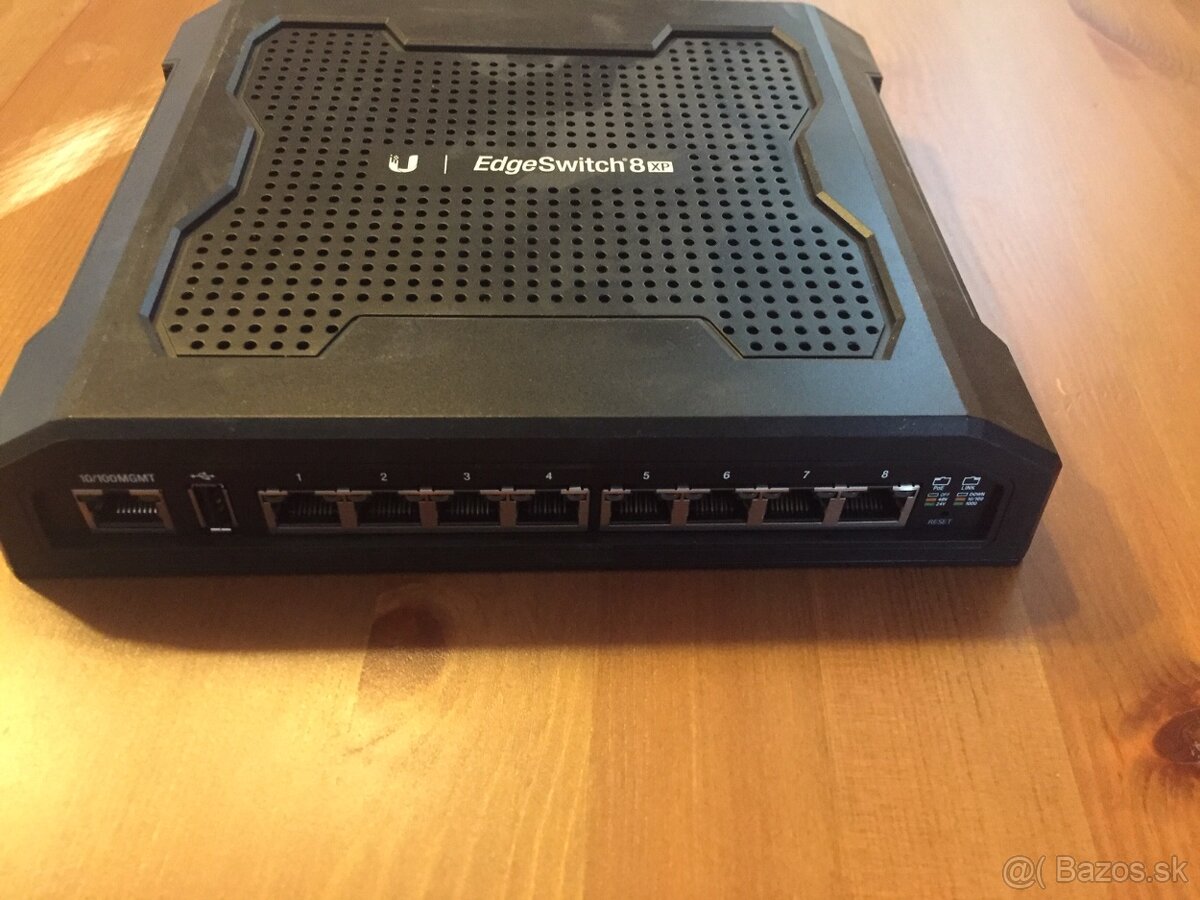 Ubiquiti EdgeSwitch 8XP