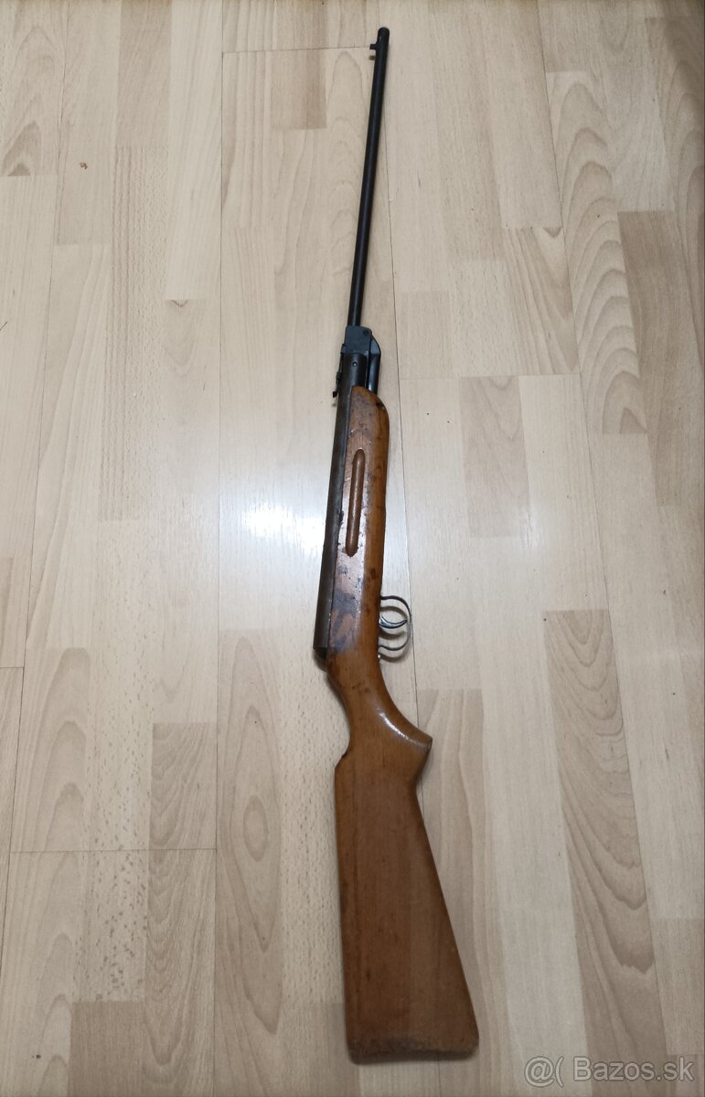 Predám vzduchovku Slavia 620.