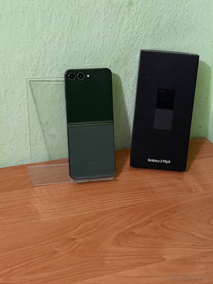 Dobrý deň Ponúkam na predaj Samsung Galaxy Z Flip 5 256GB