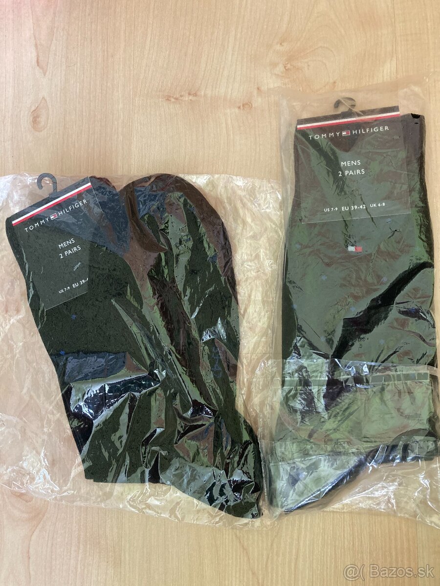 Ponožky zn.Tommy Hilfiger veľ.39-42  2 páry v balení