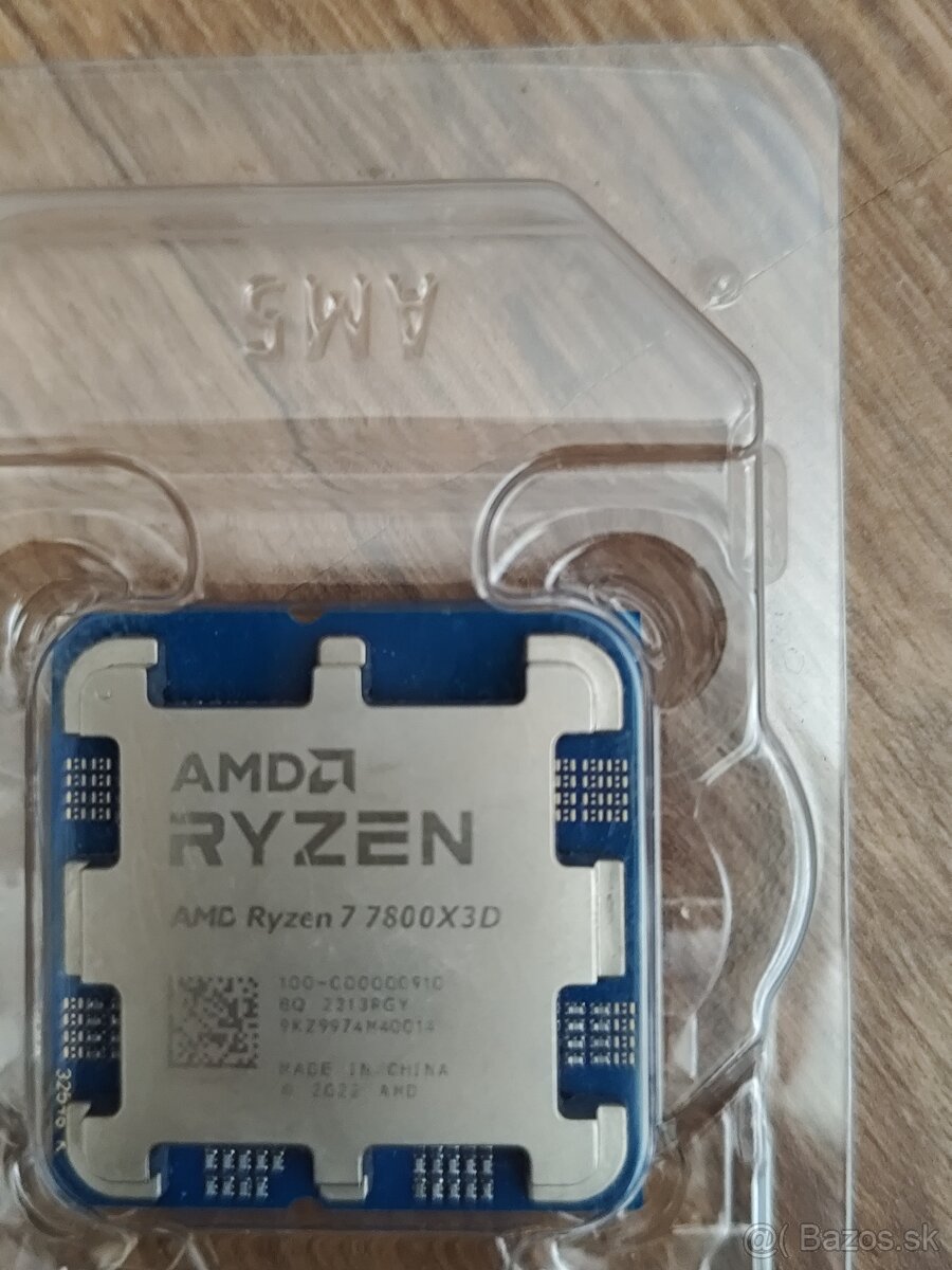 AMD Ryzen 7 7800X3D