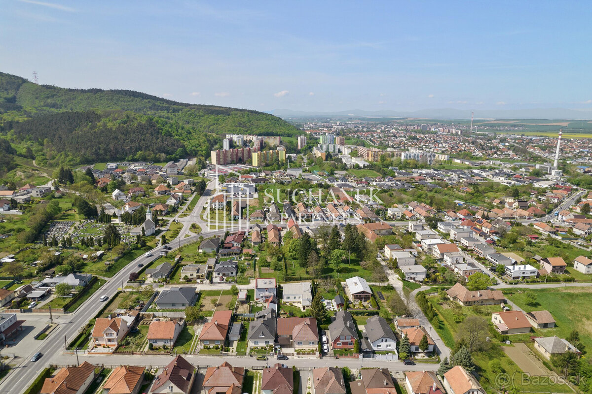 Predaj | Pozemok vhodný na výstavbu rodinného domu Malé Uhe