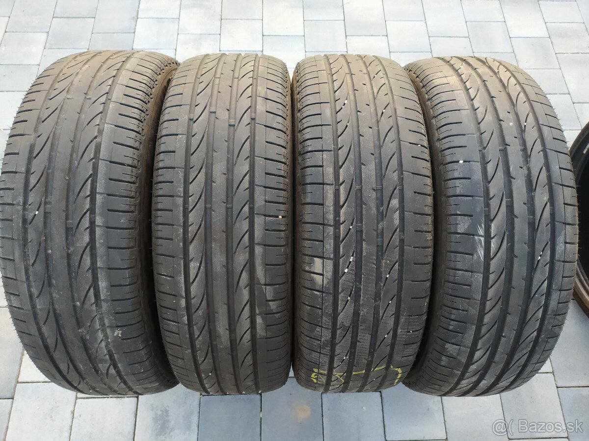 Letne pneu 215/65R17 Bridgestone 4ks