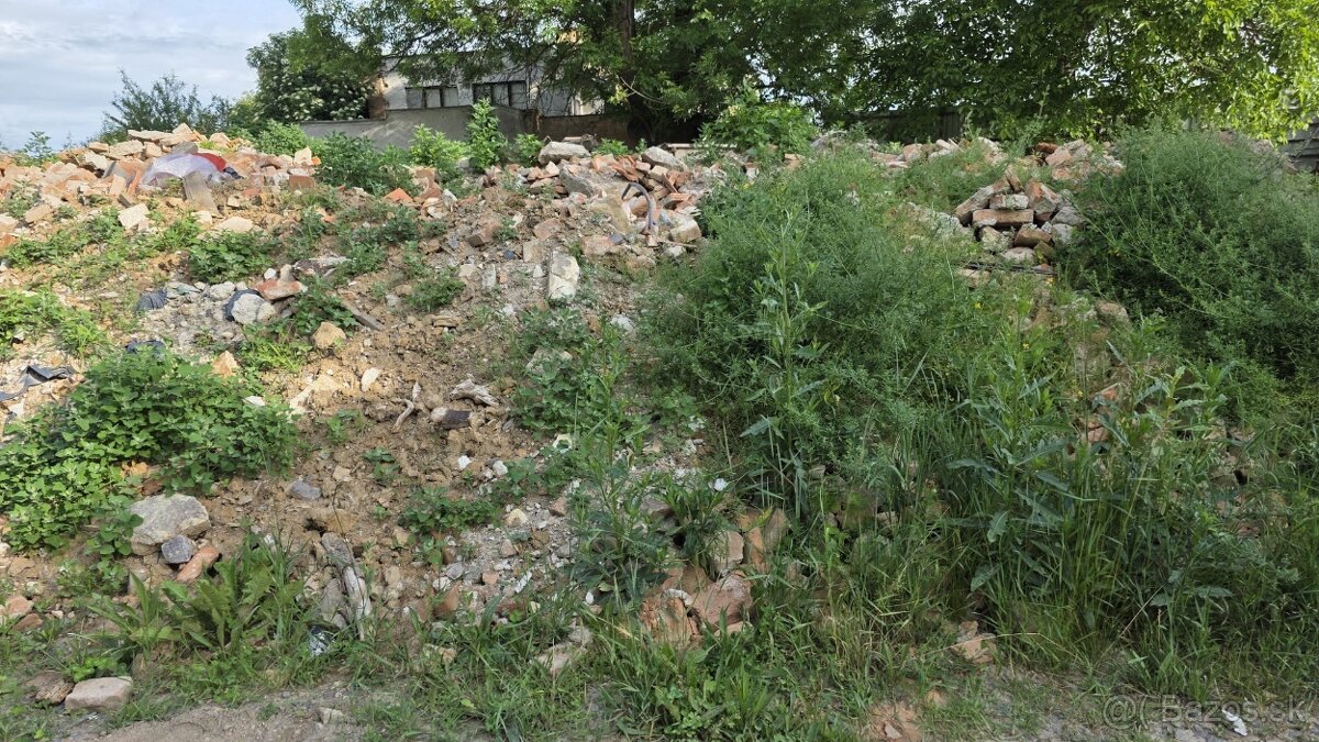 Darujem za odvoz stavebný materiál – sutina
