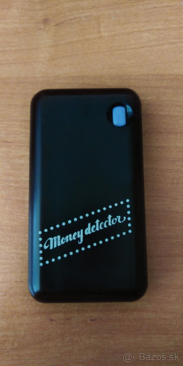 Detektor bankoviek