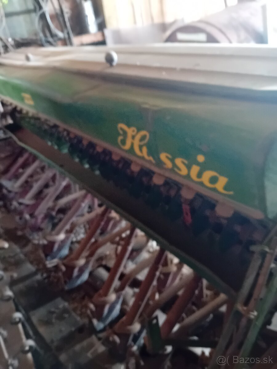 Predám sejačku 2.5m Hassia