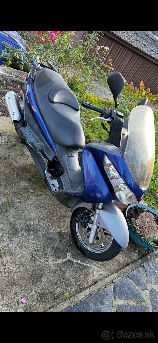 Suzuki Burgmann 125ccm