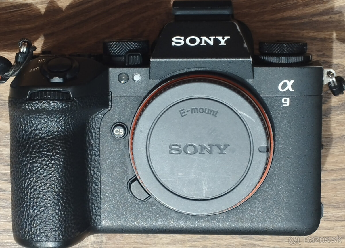 SONY ALPHA A9 III - iba 5000 snímkov. Zadarmo blesk+batoh