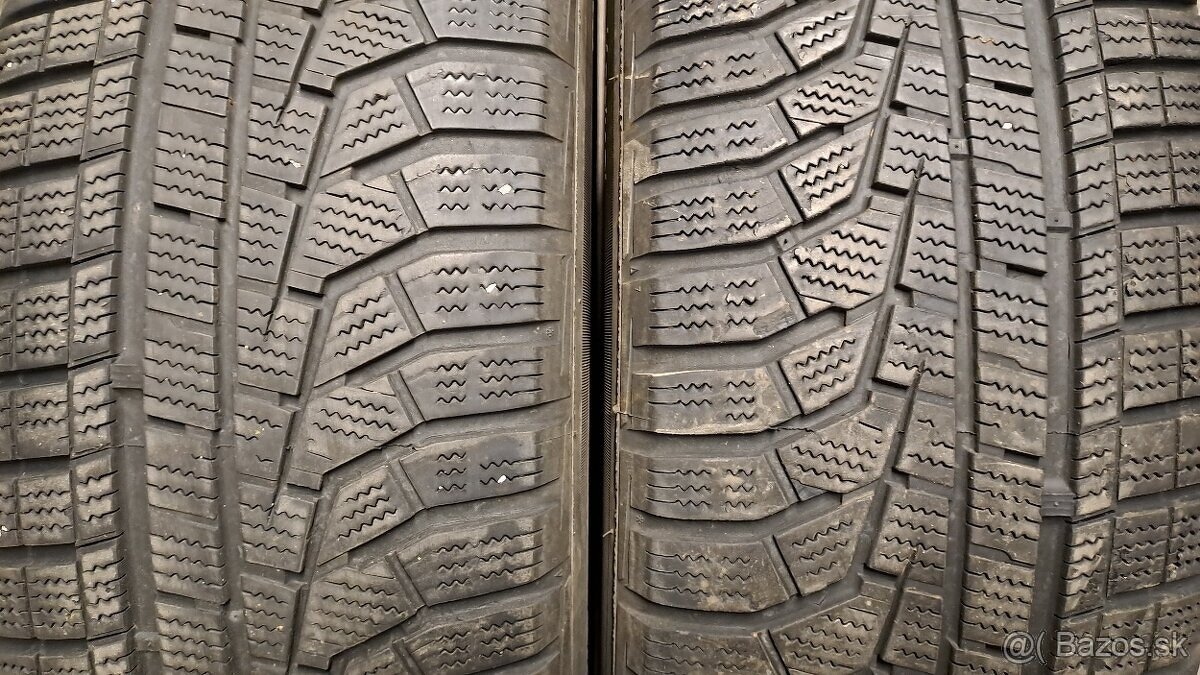 Predám 2ks jazdené zimné 225/65r17-102H Hankook