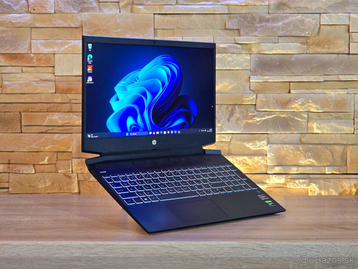 HP Pav Gaming R5 5600H/ GTX 1650/ 16GB RAM/ 1TB SSD