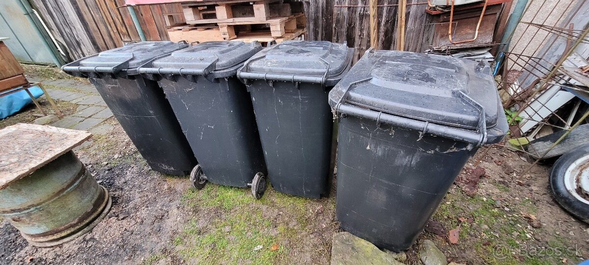 plastová nádoba s kolieskami 240 l