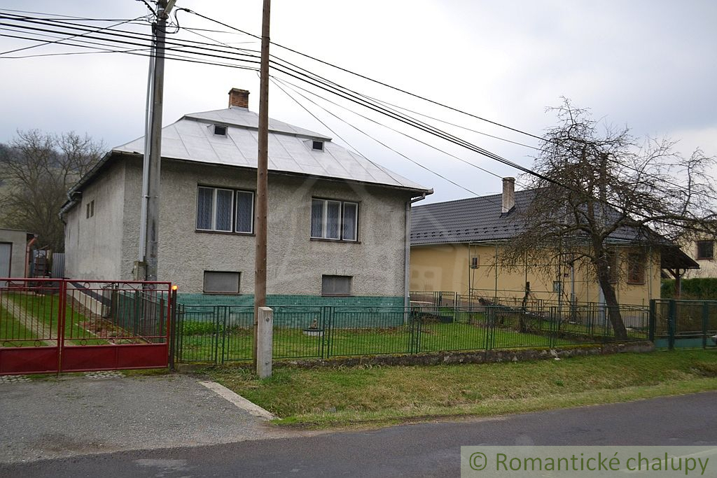 Dom na pokojné bývanie, 24árov - Svidnička