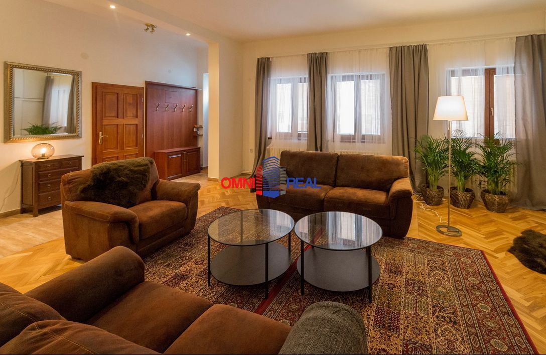 2-izbový byt 71 m2 v historickom centre Bratislavy