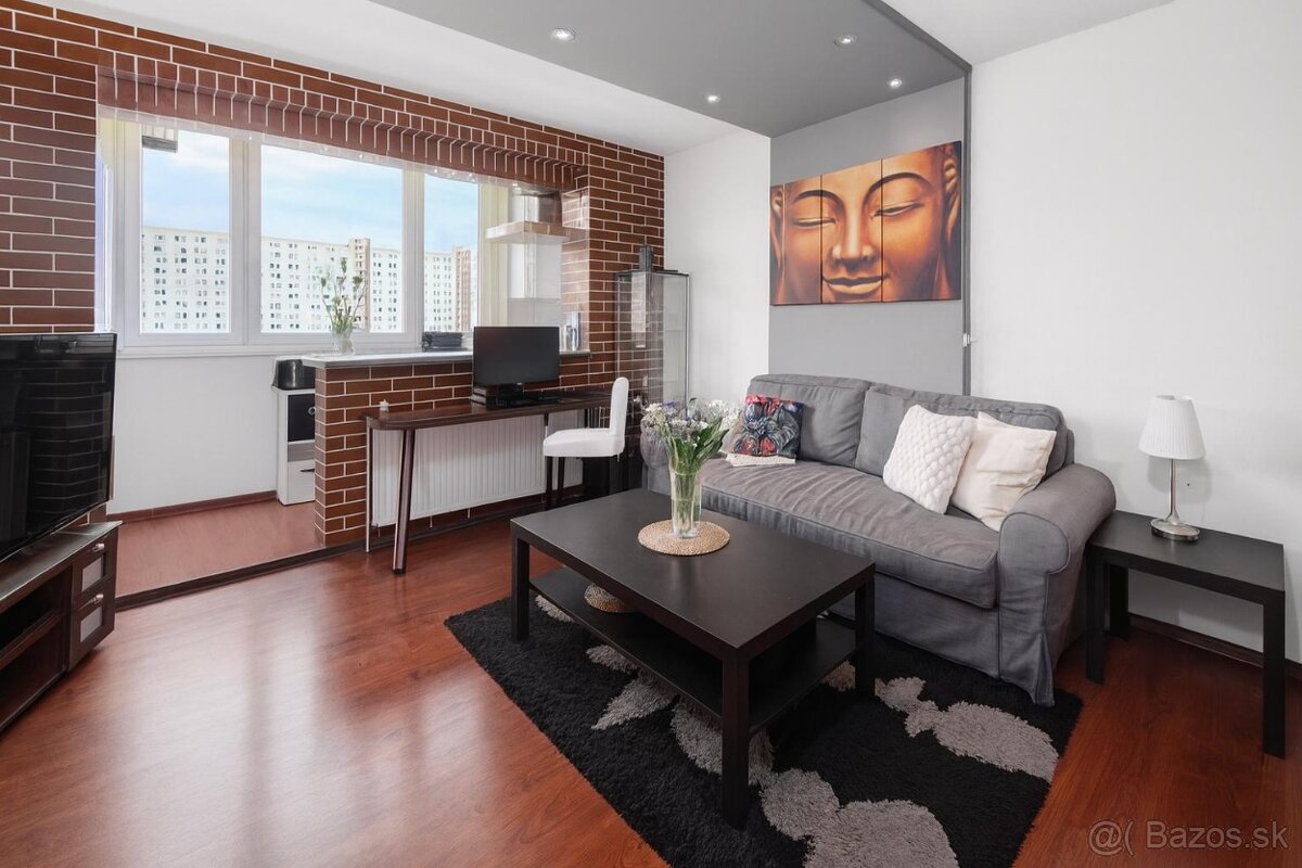 Dvojgarsónka po kompletnej rekonštrukcii na predaj