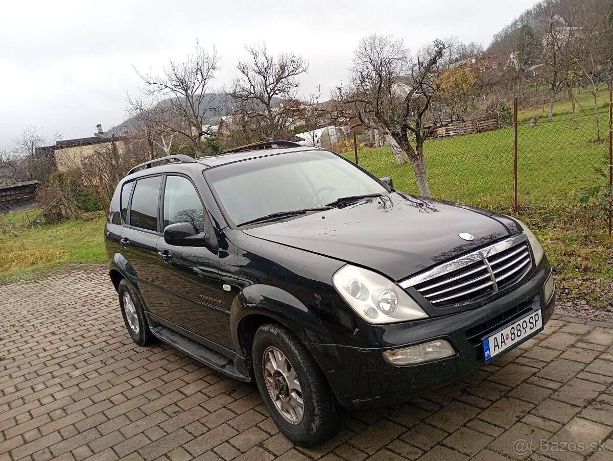 Predám Ssansyong textom 2.7xdi