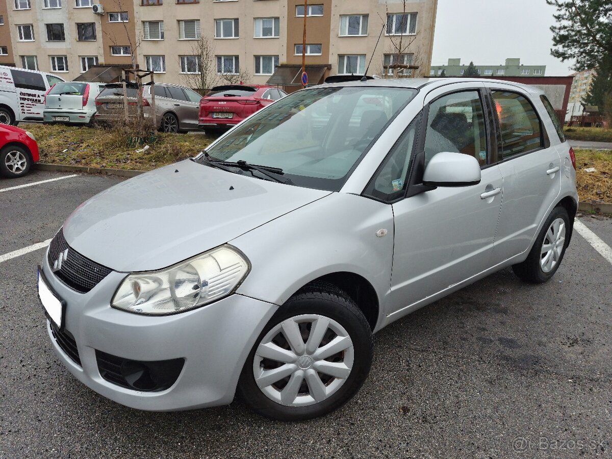 Predám Sizuki SX4 1.5 Benzin