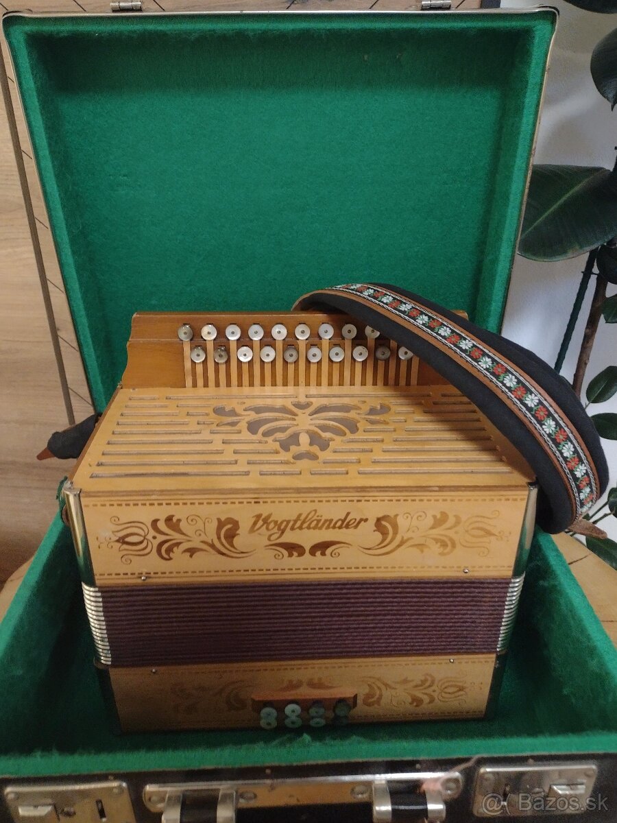 Heligonka Vogtlander