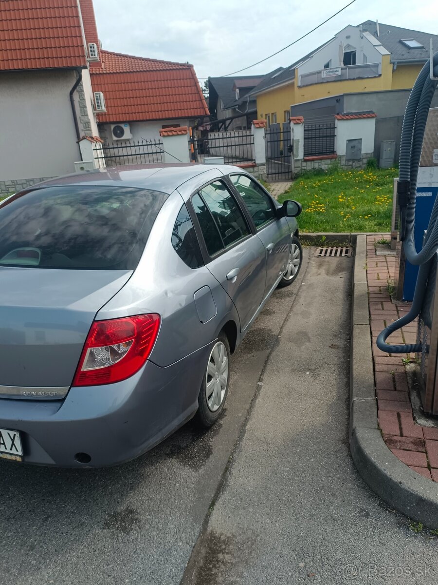 Dobrý deň mám napredaj Renault Thalia 2009