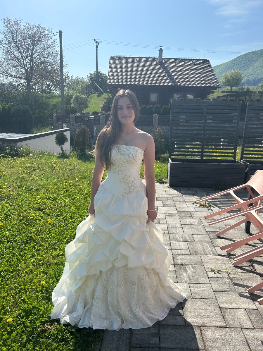Svadobné šaty - farba ivory