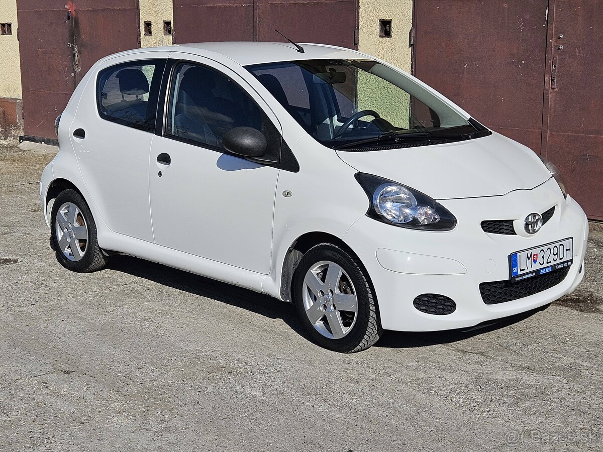 Toyota Aygo 1.0 benzín 95000km