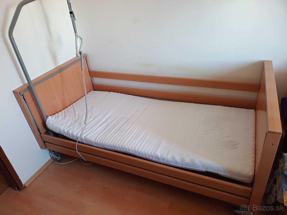 Elektricky polohovatelné postel