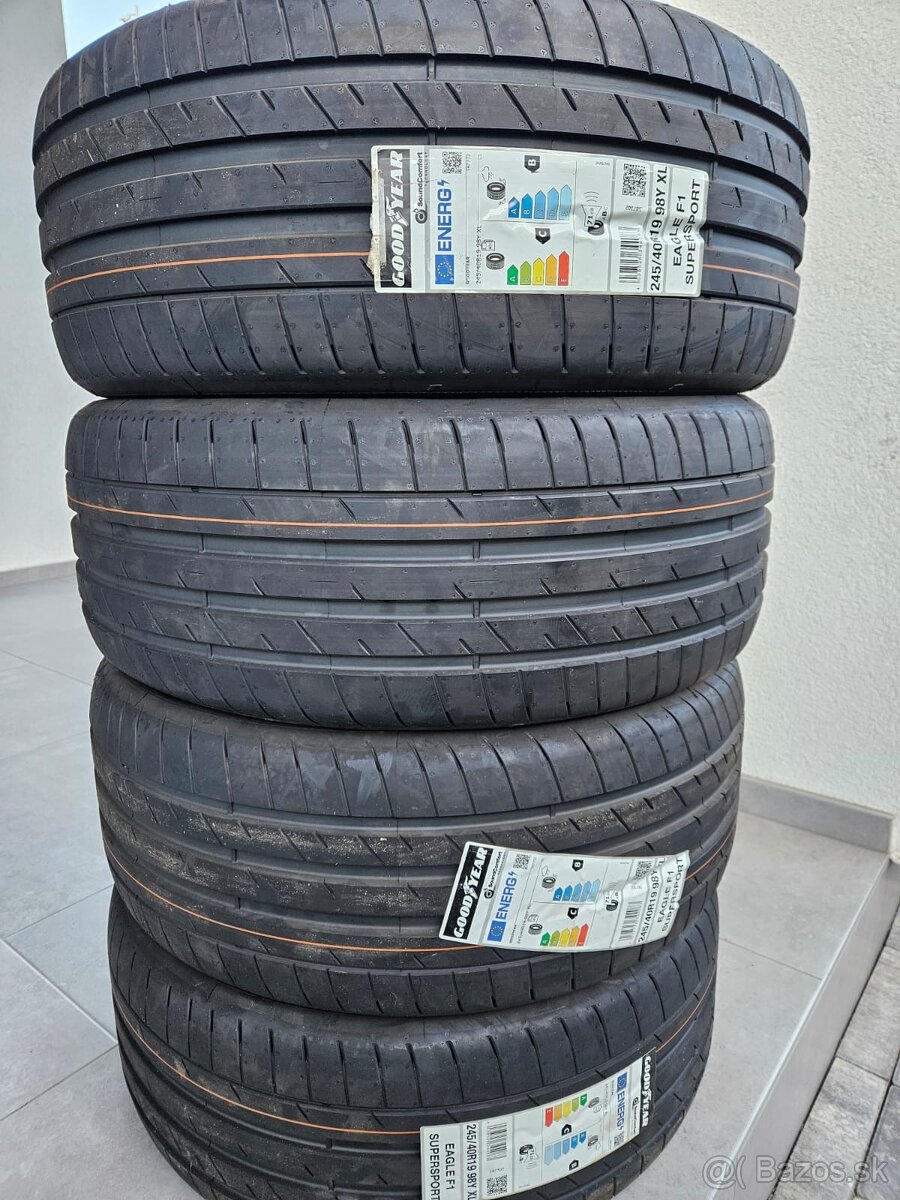 3./ Sada nových letných pneumatík goodyear