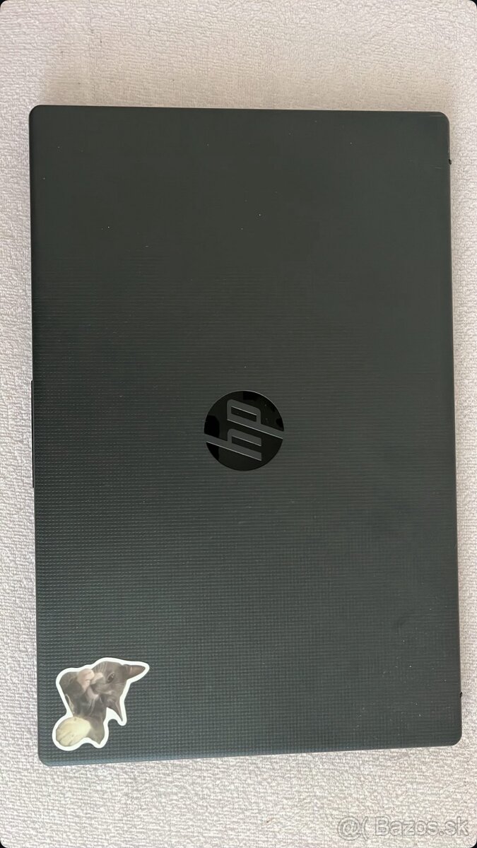 Notebook HP 250 G10 strieborný laptop PC