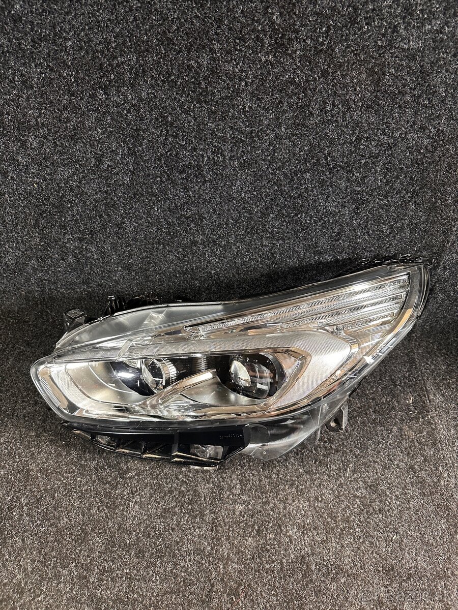 Svetlo Ford S-MAX / GALAXY