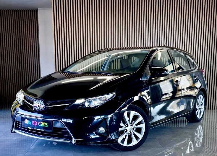 Toyota Auris 1.8 Hybrid Automat 91 tisíc km