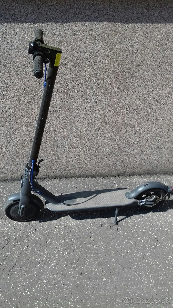 Kolobežka Xiaomi Scooter 3