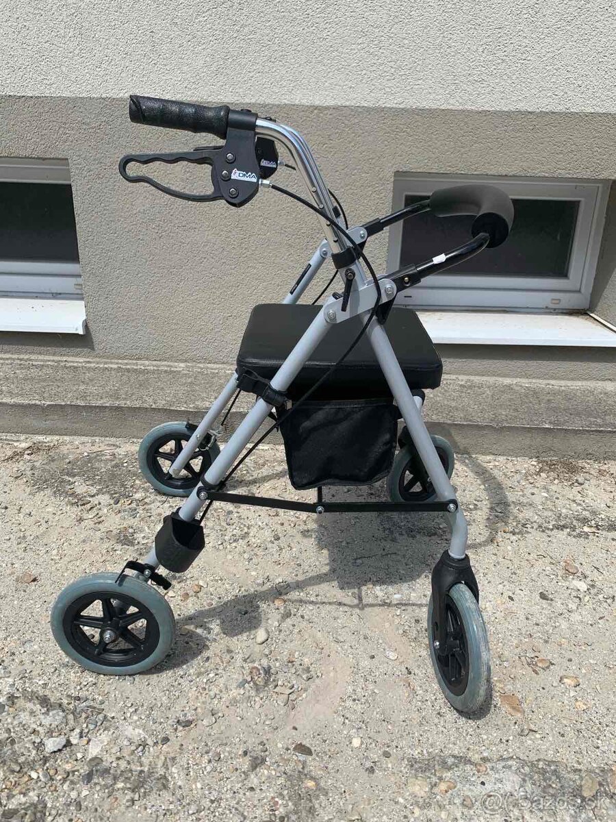 Predám chodítko štvorkolesové pre seniorov