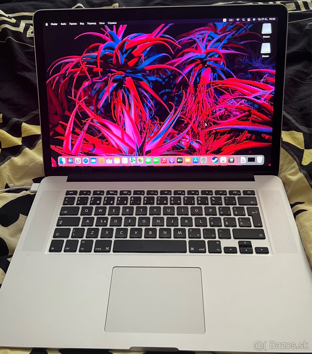 💻 MacBook Pro 15” Retina 2015 i7 / 16GB / 251GB SSD