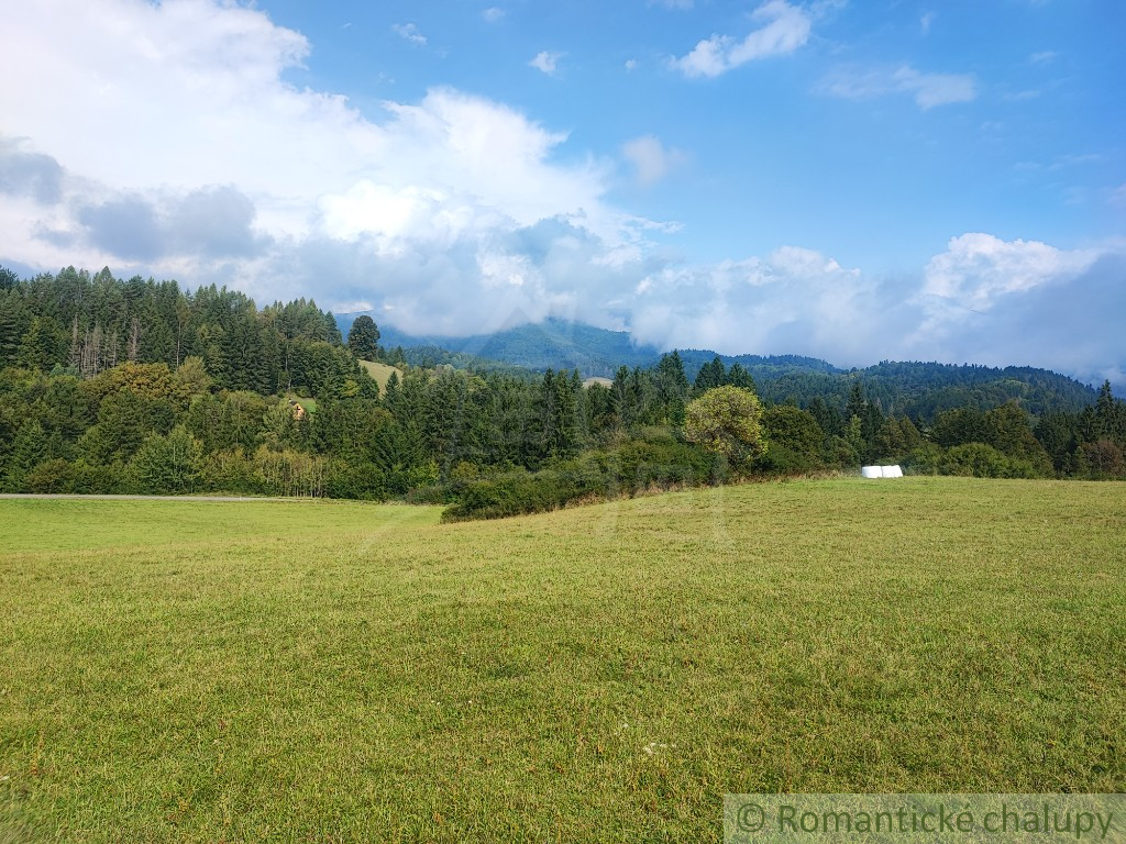 Krasny slnečný pozemok s vyhladom, Nízke Tatry