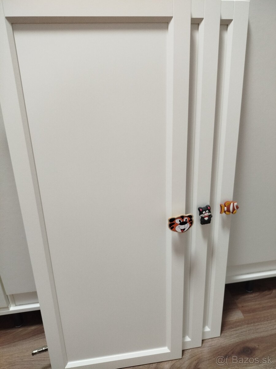 Dvere Oxberg na knižnicu Billy IKEA