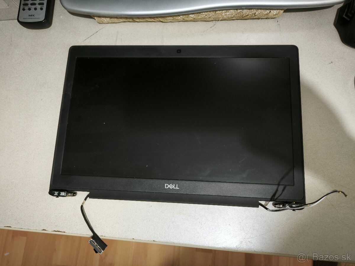 Predam LCD 15,6   1920x1080  dell latituda 5590