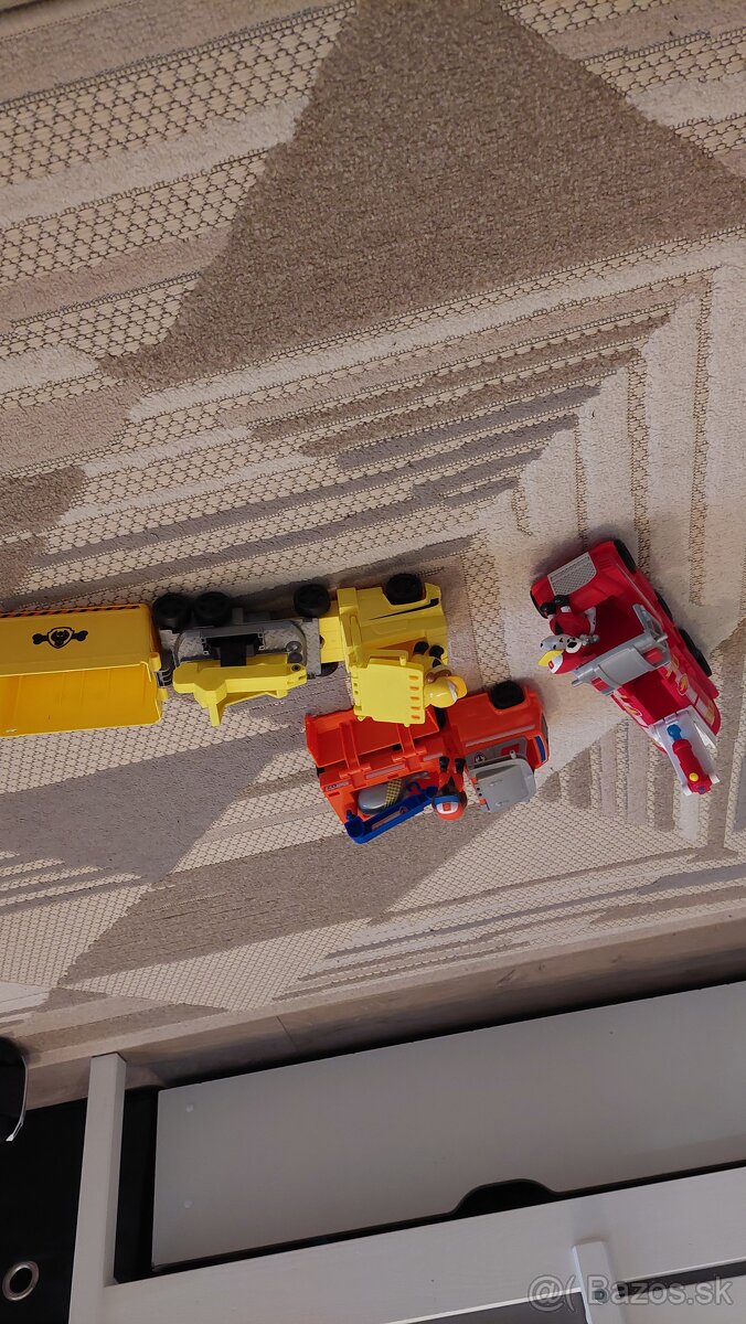 Autá labkova patrola