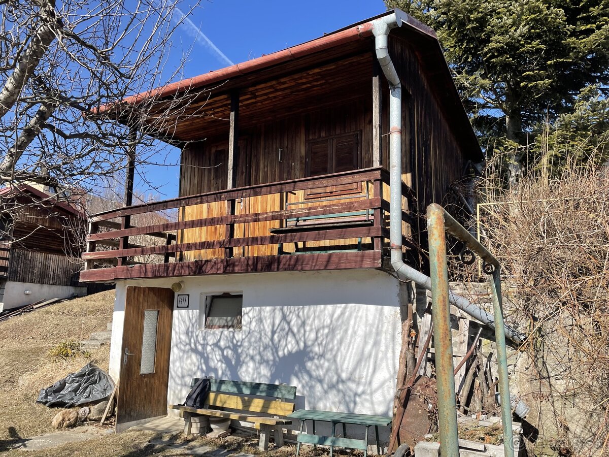 Záhrada s chatkou Spišská Nová Ves