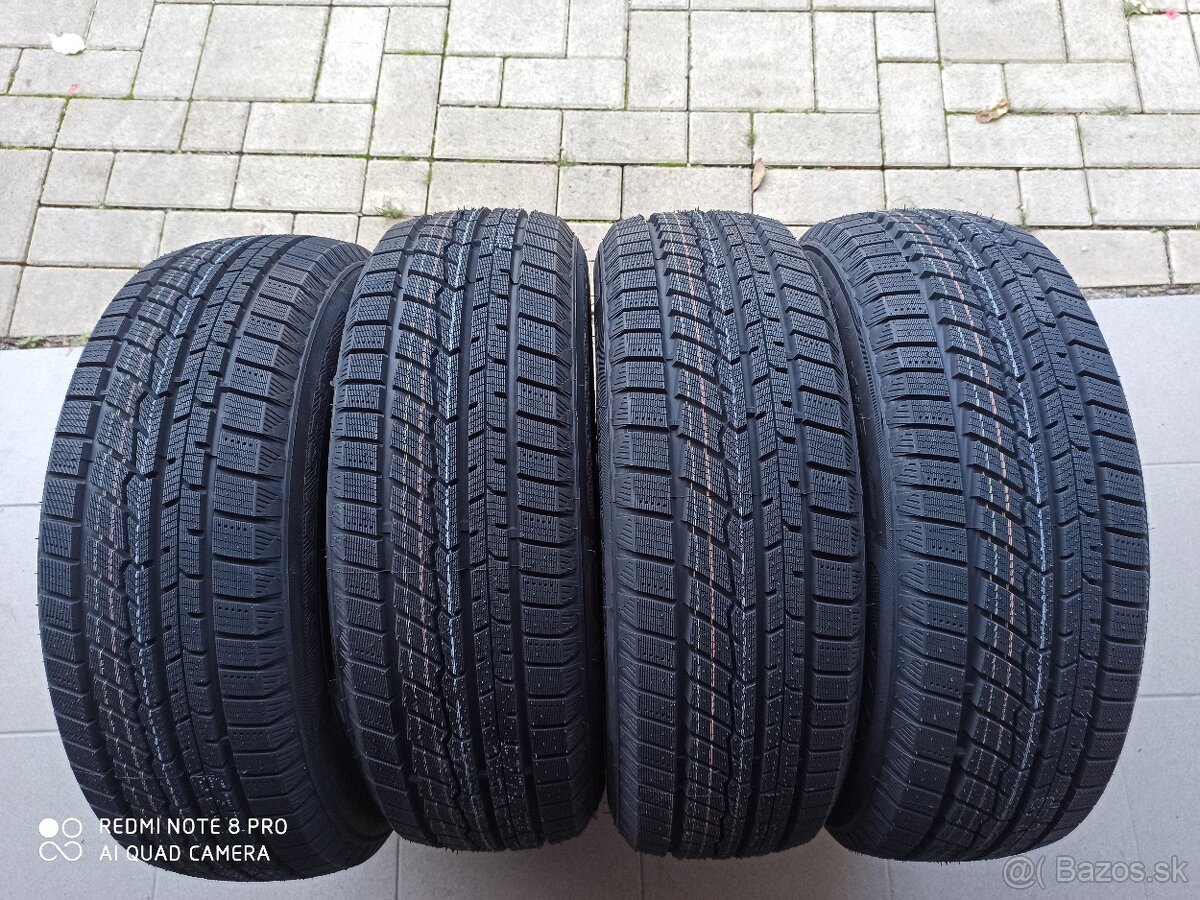 zimne pneu 215/50 R17